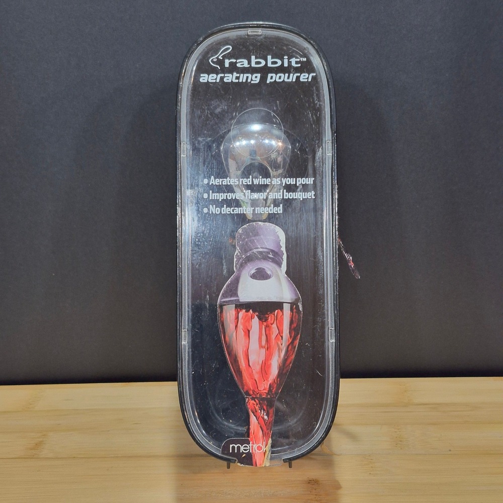 Rabbit Aerating Pourer by Metrokane Luxury Sommelier Kitchen Dining